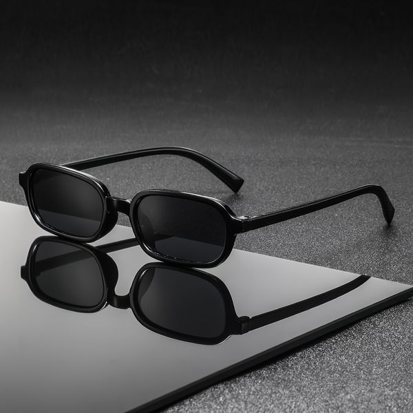 Lentes de sol rectangulares negros